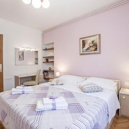 Holiday Home Villa Spilla Selca  Extérieur photo