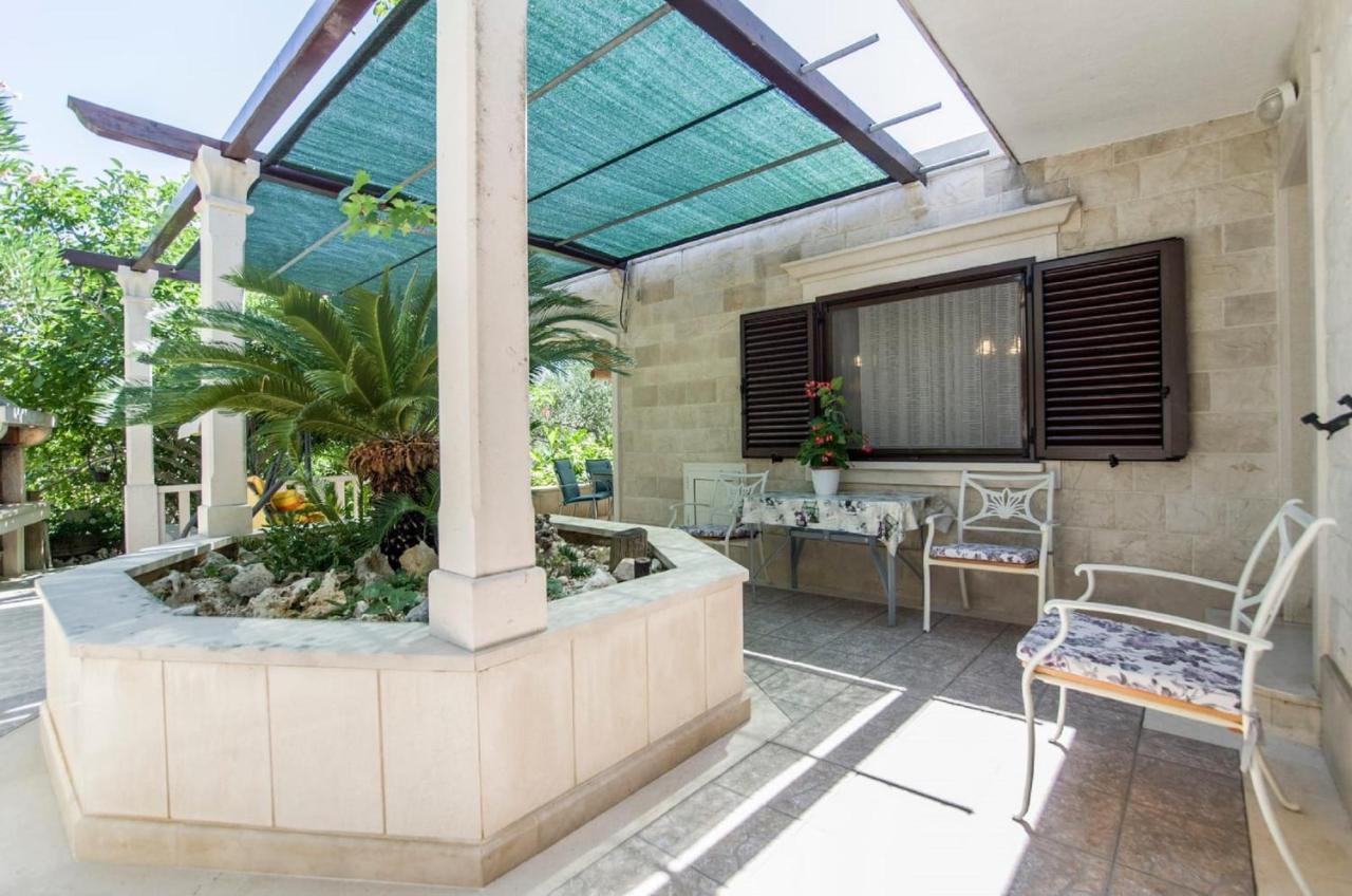 Holiday Home Villa Spilla Selca  Extérieur photo